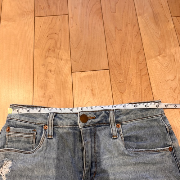 STS BLUE JEAN SHORTS - Picture 6 of 7